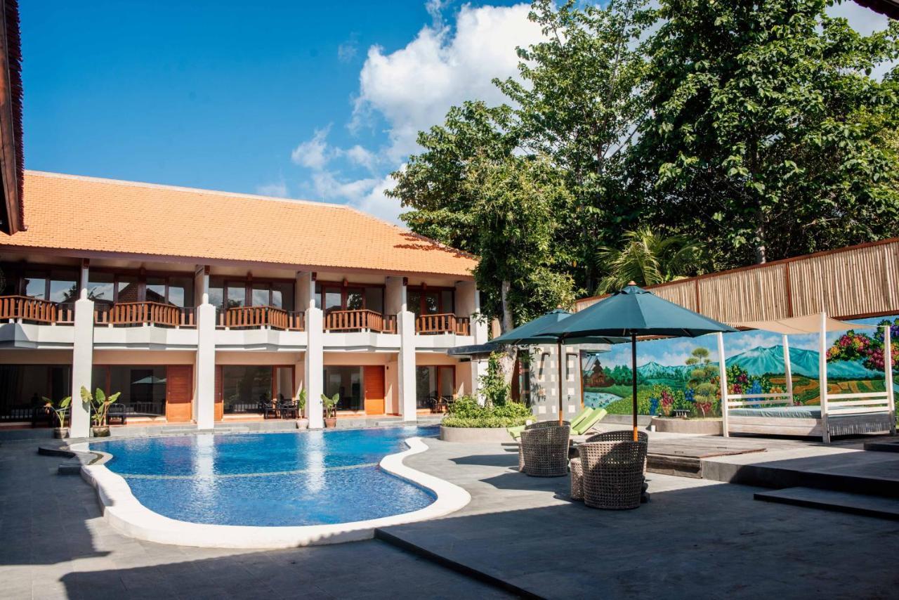 New Sunari Lovina Beach Resort Extérieur photo
