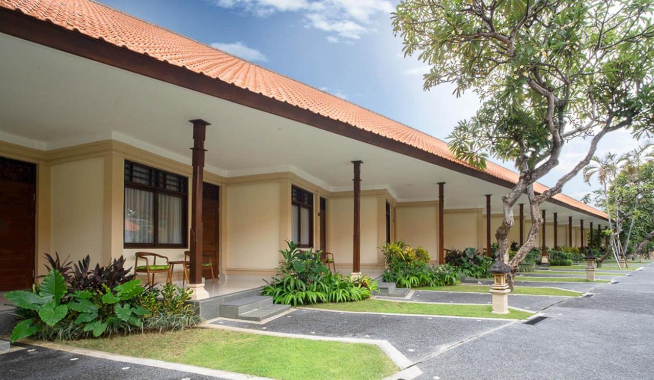 New Sunari Lovina Beach Resort Extérieur photo