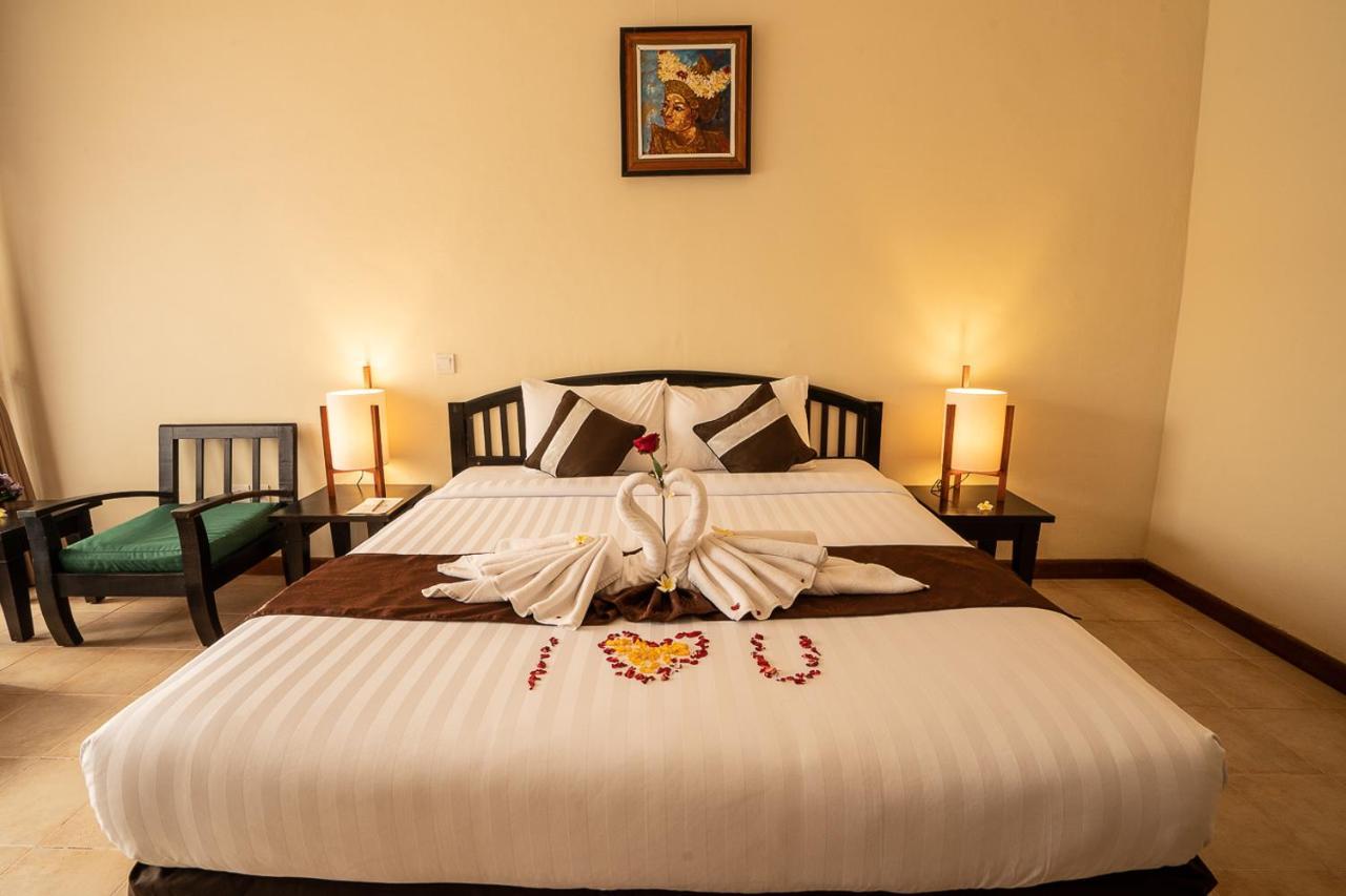 New Sunari Lovina Beach Resort Extérieur photo
