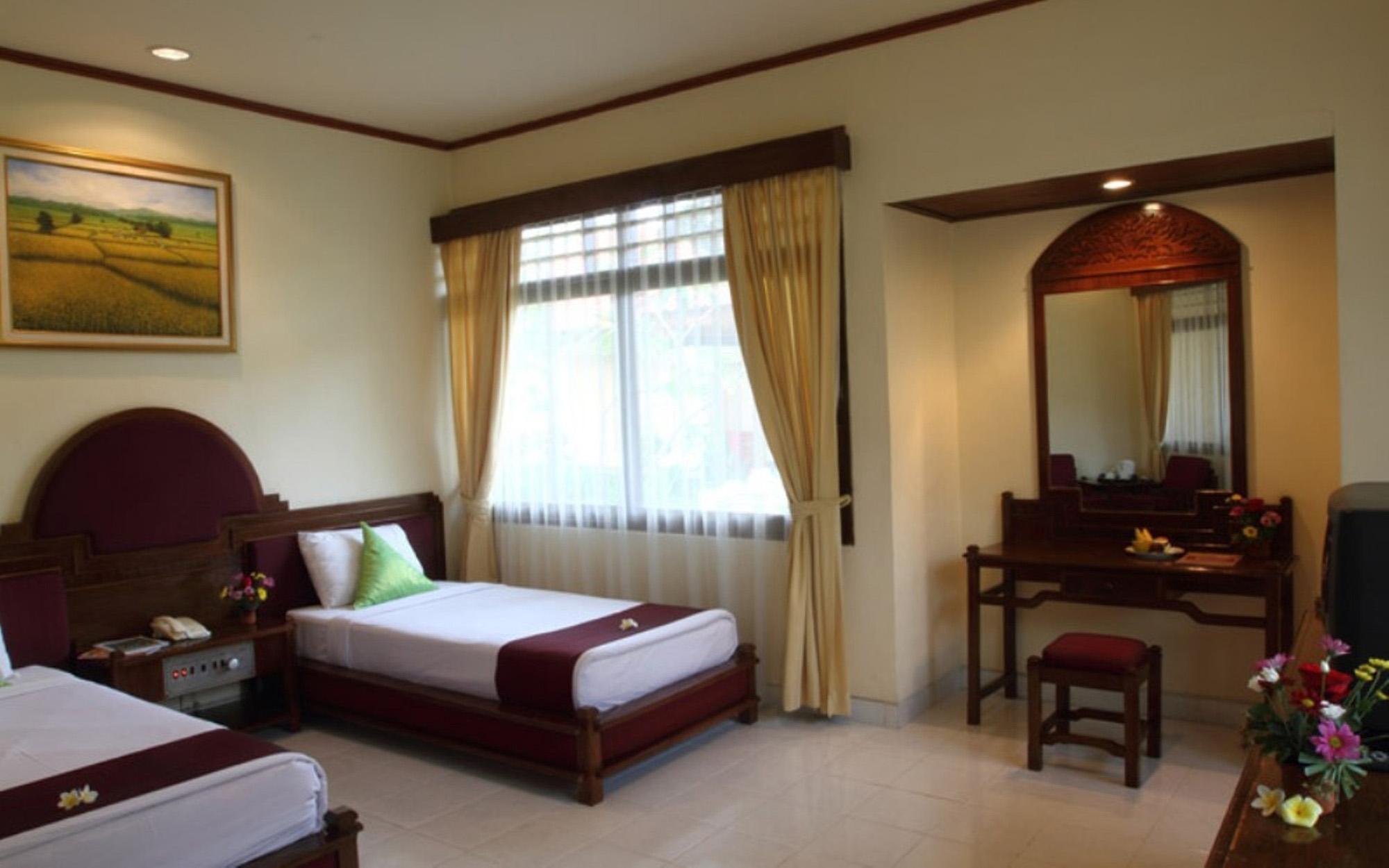 New Sunari Lovina Beach Resort Extérieur photo